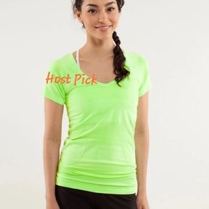 Swiftly Tech short sleeve Top